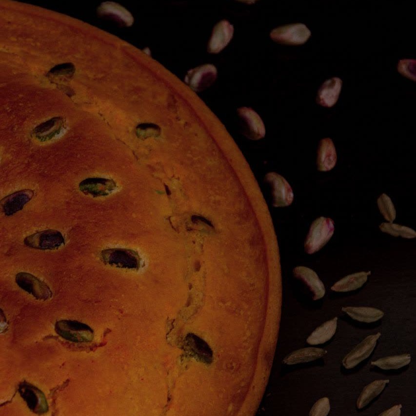 کیک زعفرانی 